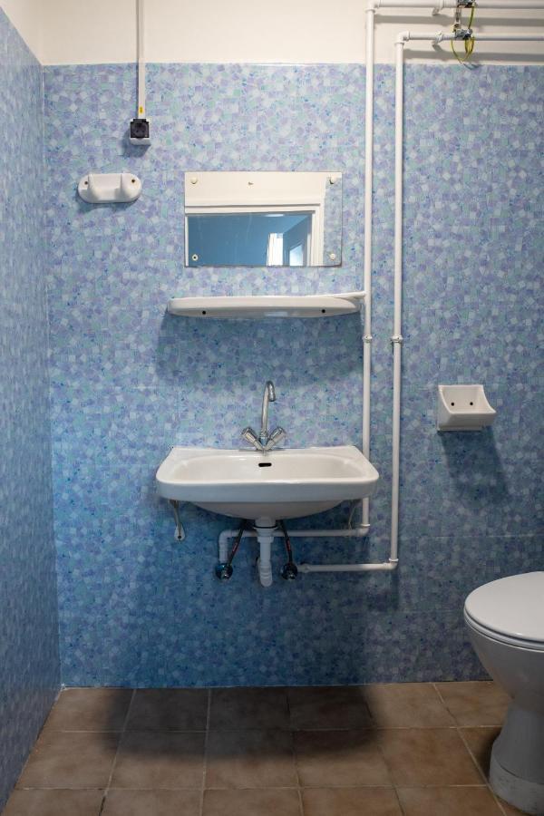 Kuelker Hostel Budapest Esterno foto