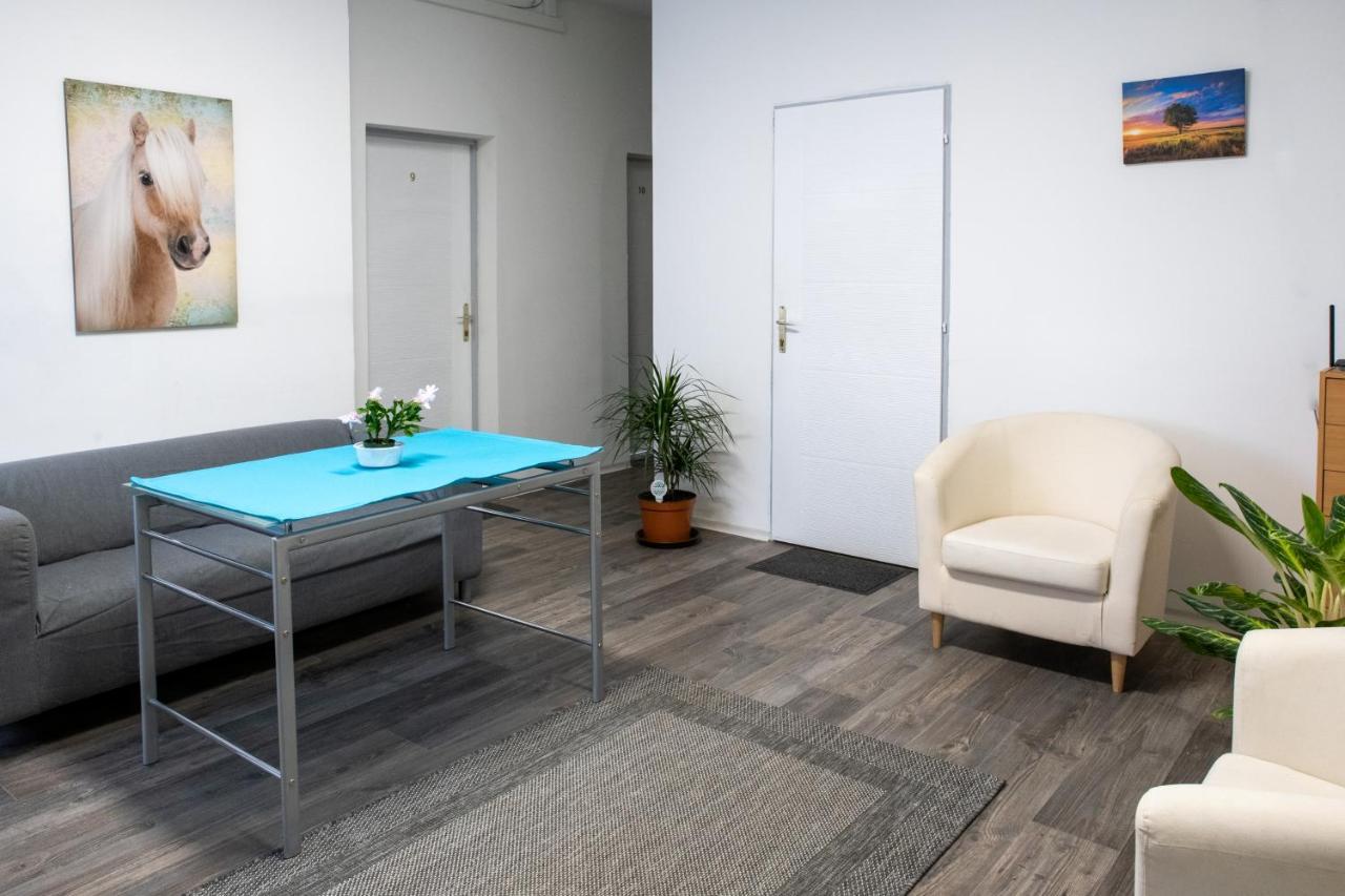 Kuelker Hostel Budapest Esterno foto